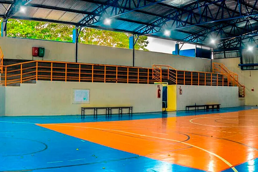 Piso para quadra de escola