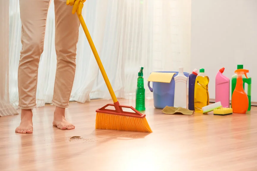 3 dicas para não errar na limpeza dos pisos vinílicos